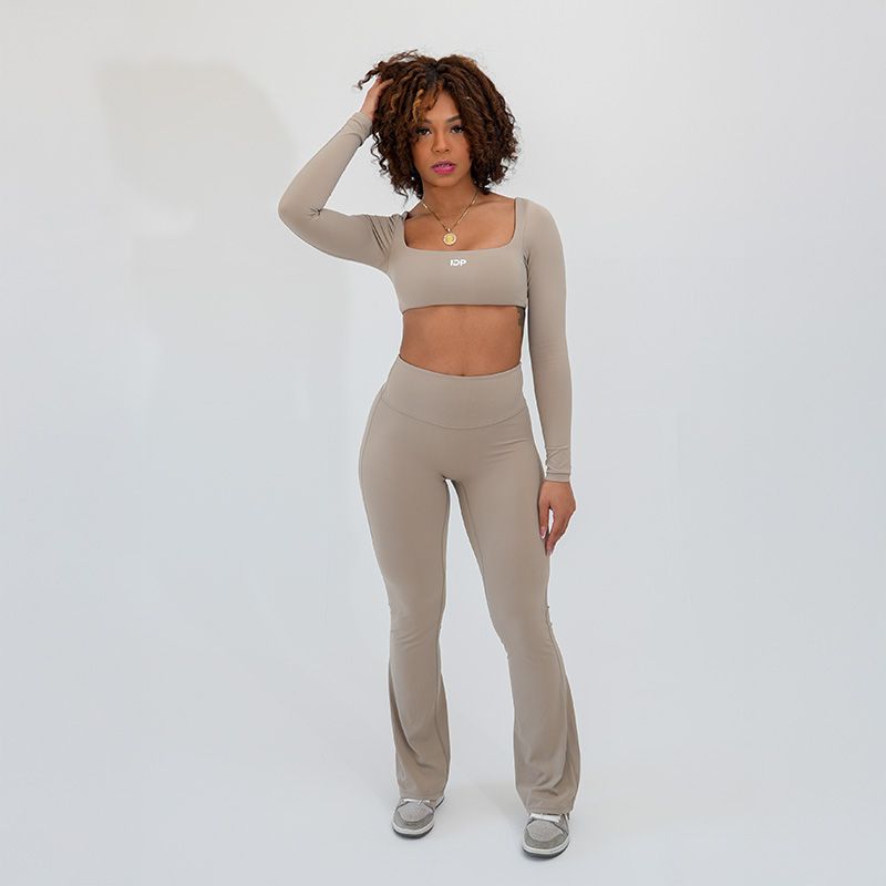 Set – Aura