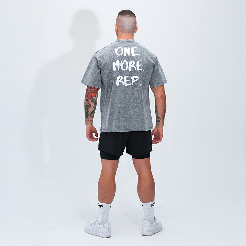 Camiseta oversized “One more Rep”