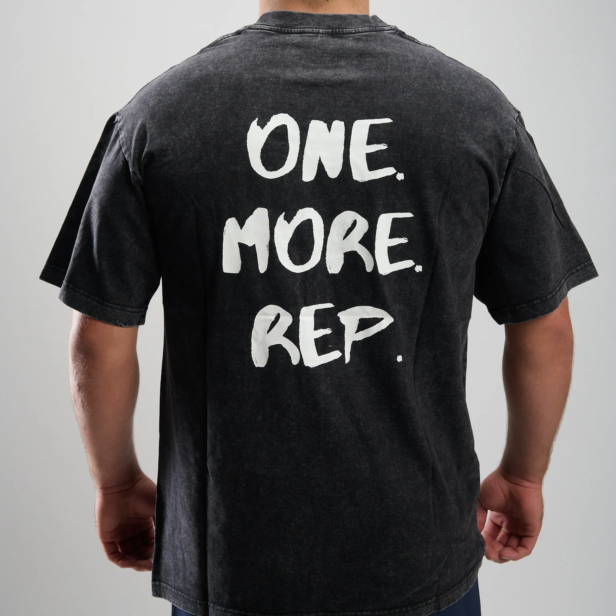 Camiseta oversized “One more Rep” - Imagen 3